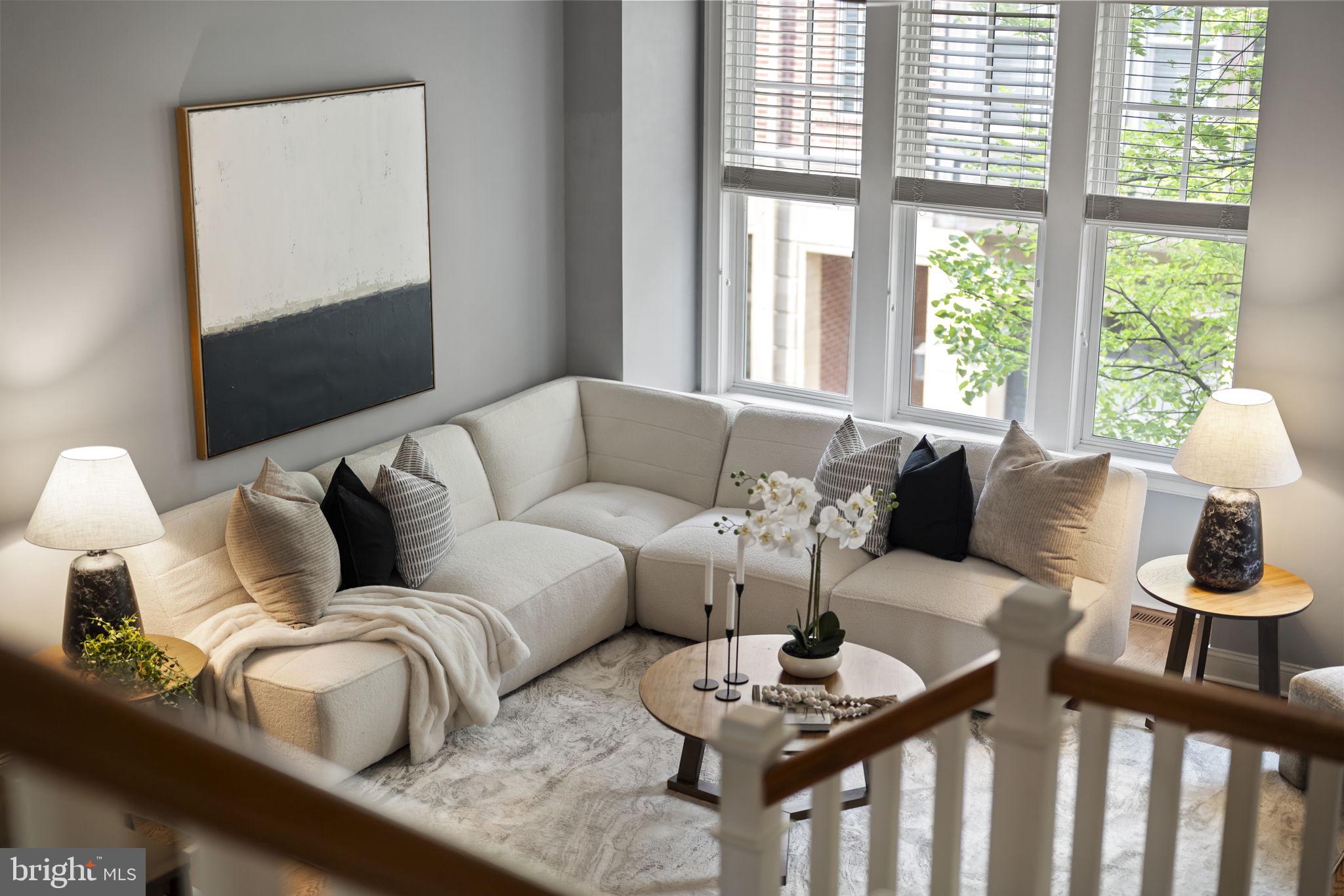 220 Gaskill Street Philadelphia, PA 19147 - Photo 36 of 60 Modern elegance in a cozy retreat.