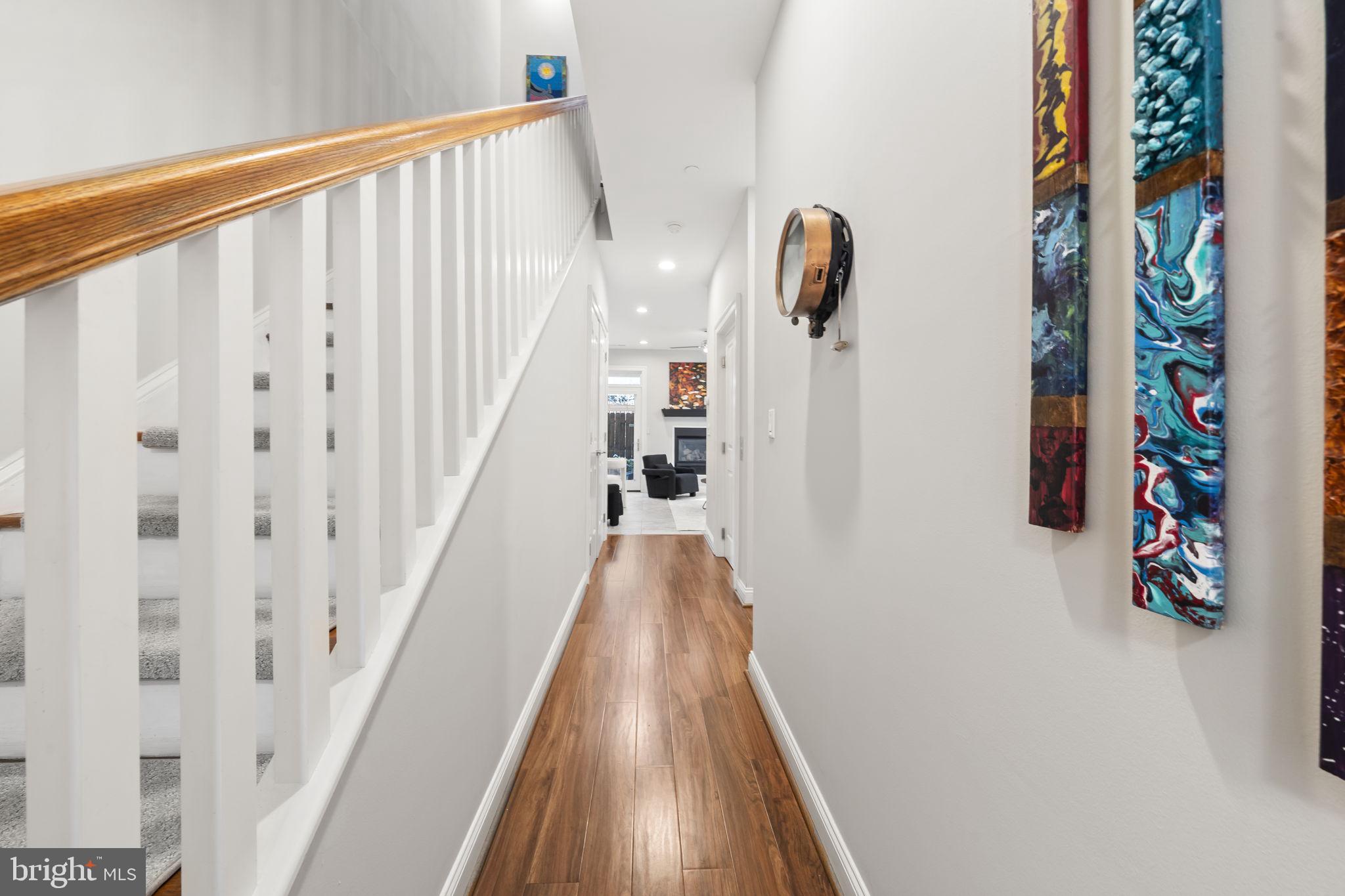 220 Gaskill Street Philadelphia, PA 19147 - Photo 7 of 60 Inviting hallway with artistic flair.