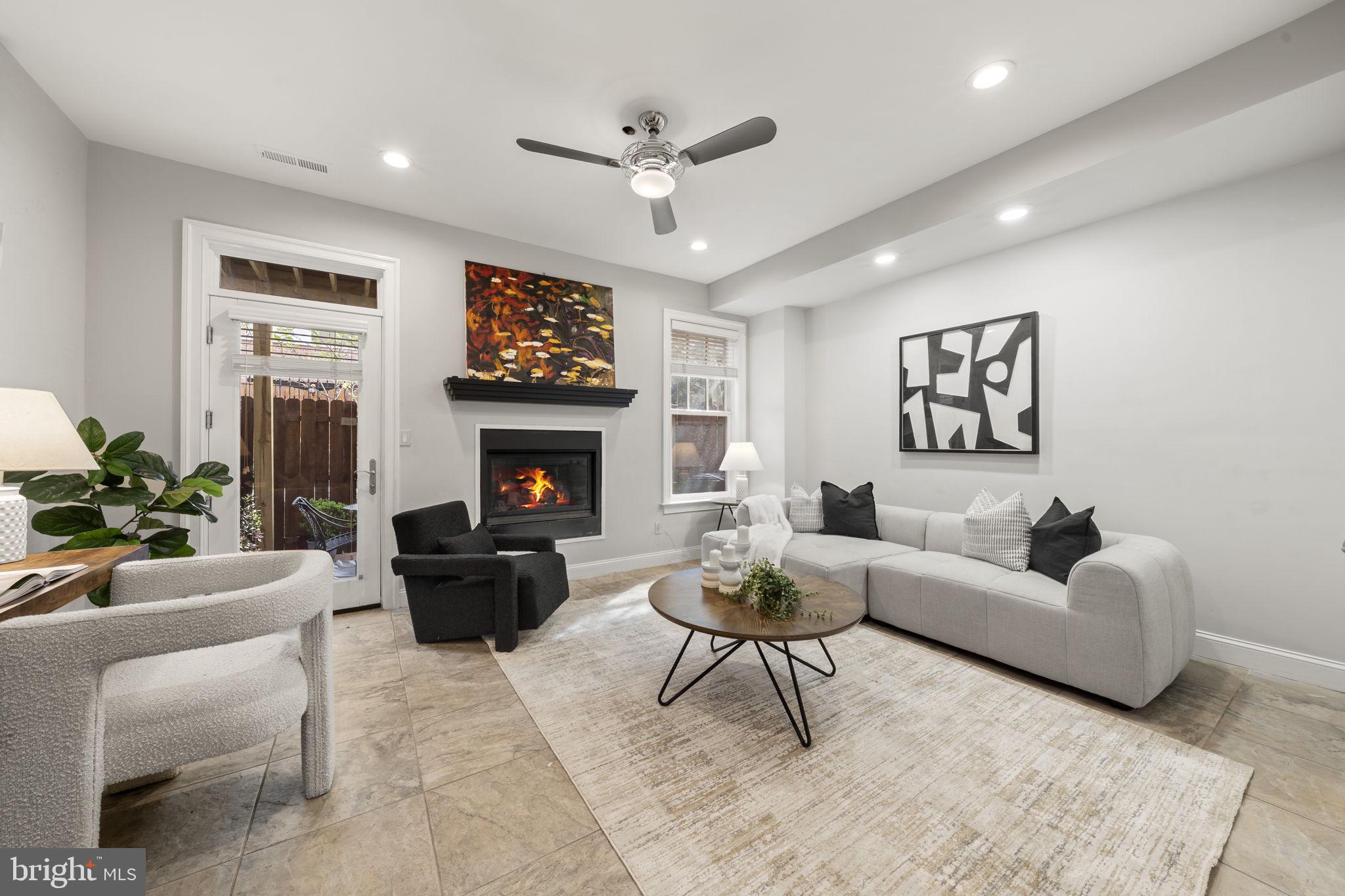 220 Gaskill Street Philadelphia, PA 19147 - Photo 10 of 60 Cozy living space with modern flair.