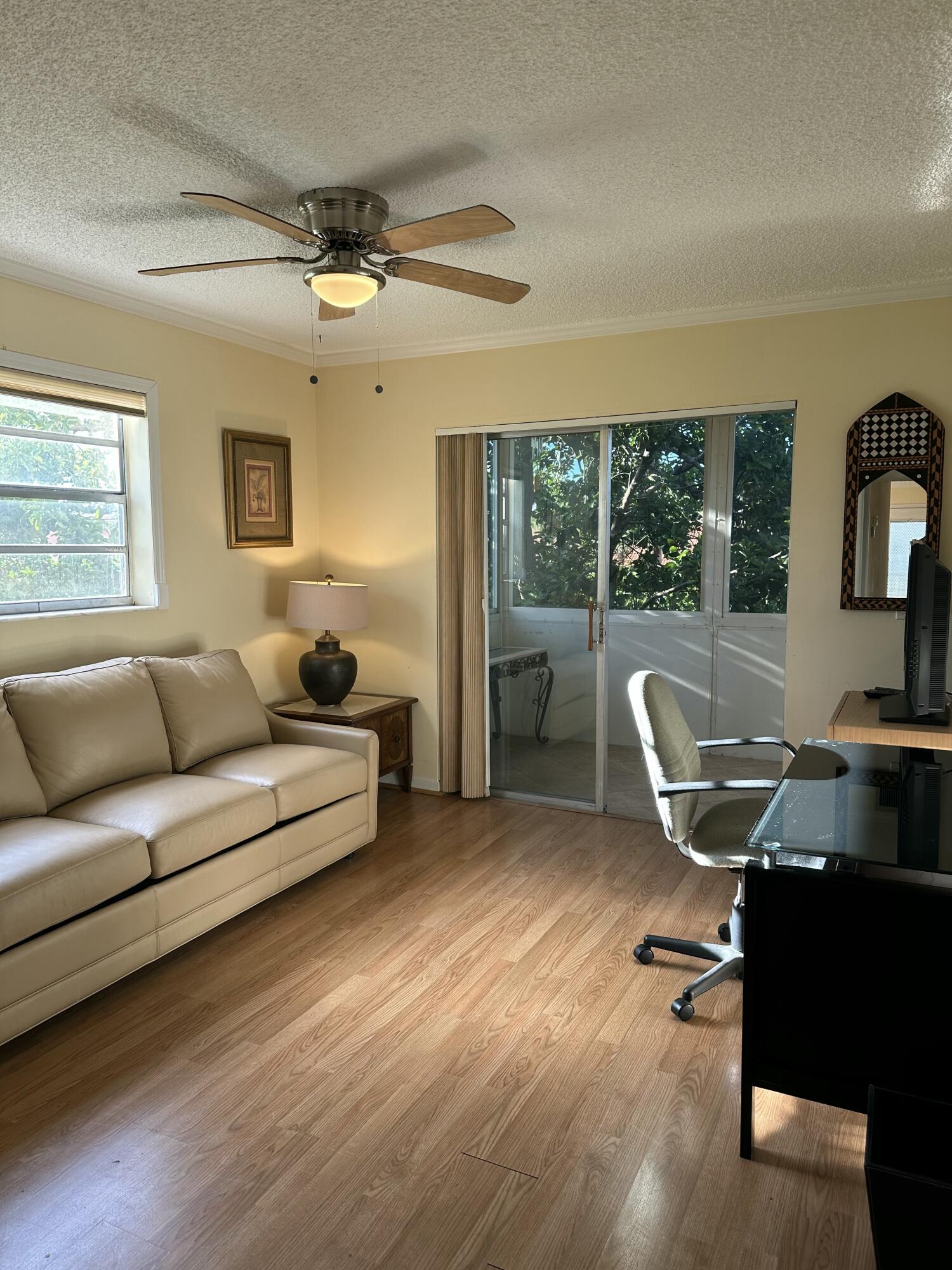 313 Normandy Lane Delray Beach, FL 33484 - Photo 12 of 16 Room 2