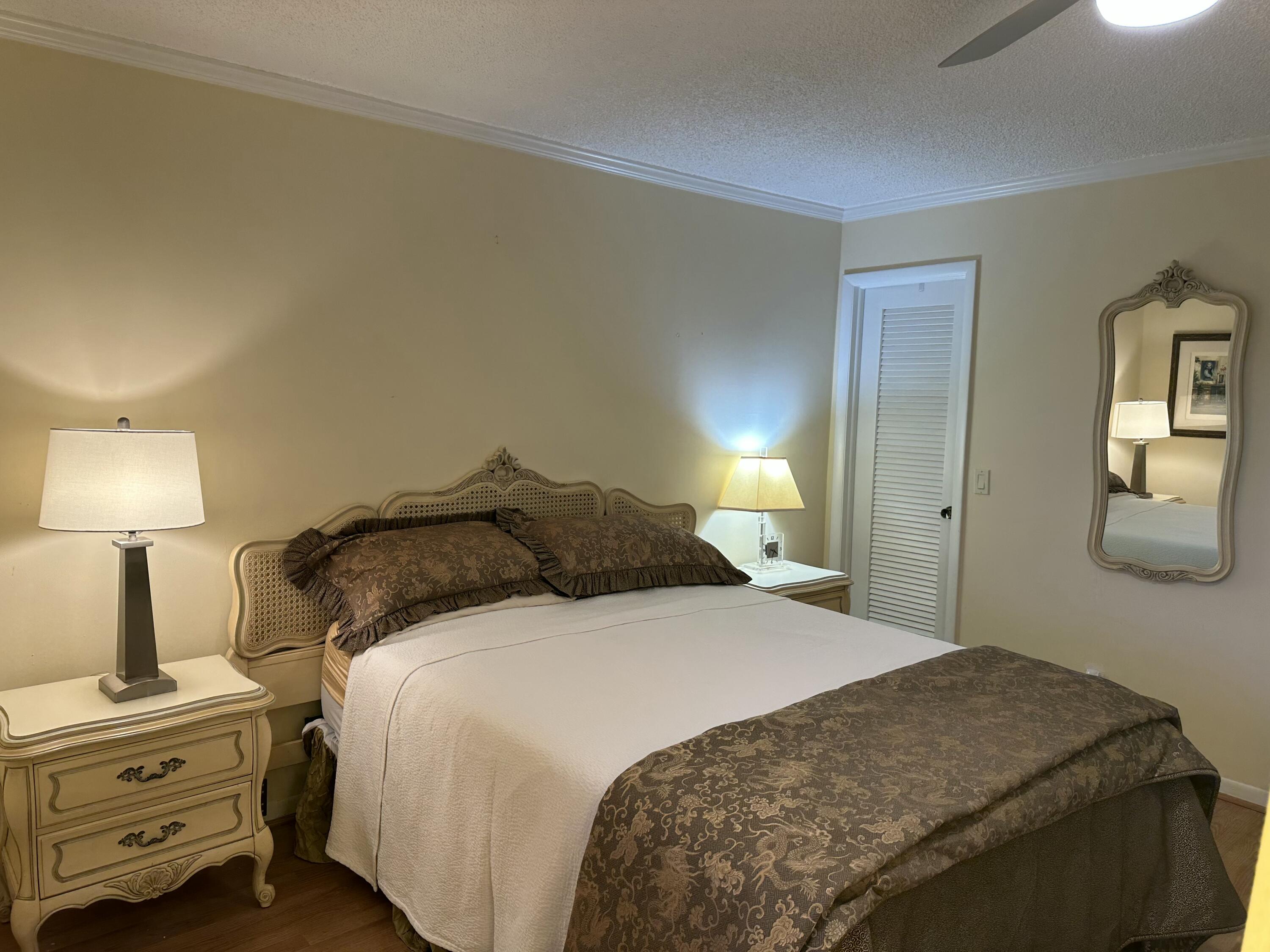 313 Normandy Lane Delray Beach, FL 33484 - Photo 6 of 16 Bedroom 1