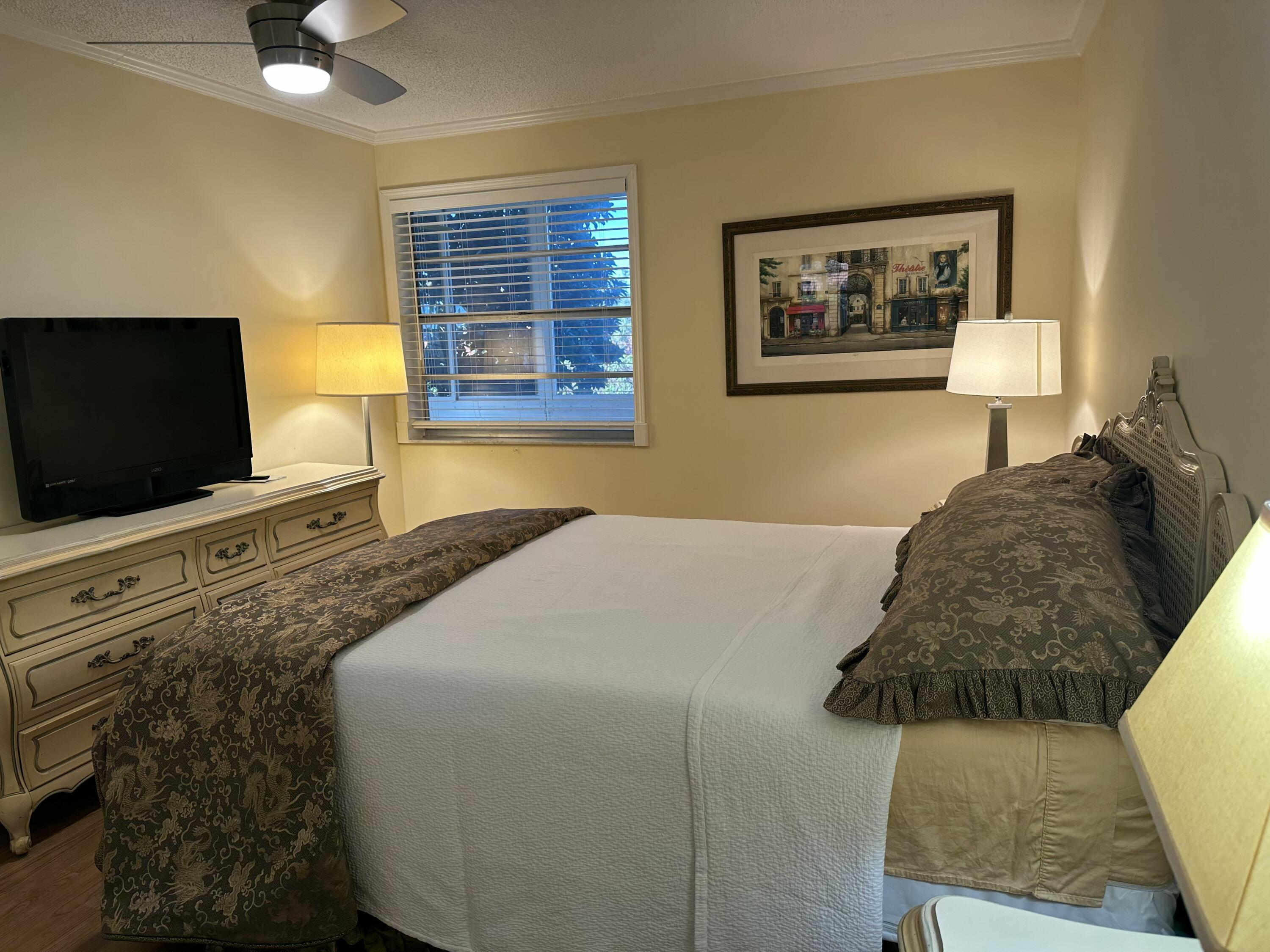 313 Normandy Lane Delray Beach, FL 33484 - Photo 7 of 16 Bedroom 1