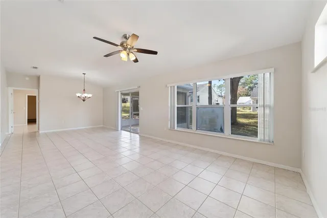 $215,000 | 11601 Southwest 77th Circle, Ocala, FL 34476