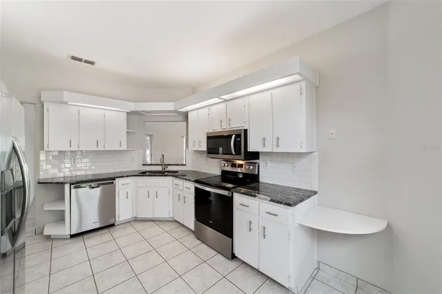 $215,000 | 11601 Southwest 77th Circle, Ocala, FL 34476