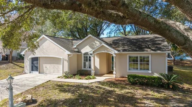 $215,000 | 11601 Southwest 77th Circle, Ocala, FL 34476