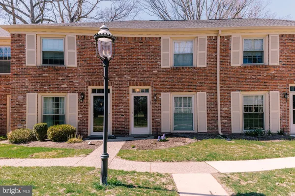 $2,700 | 126 Albemarle Drive, Unit L 8F, Blue Bell, PA 19422