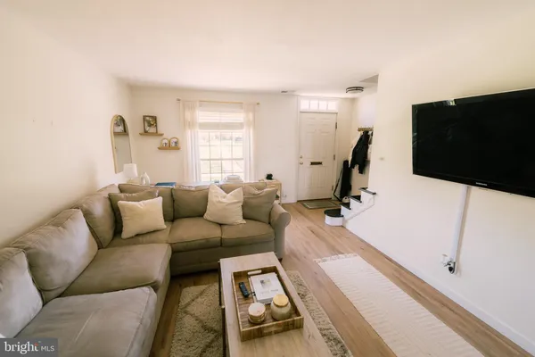$2,700 | 126 Albemarle Drive, Unit L 8F, Blue Bell, PA 19422
