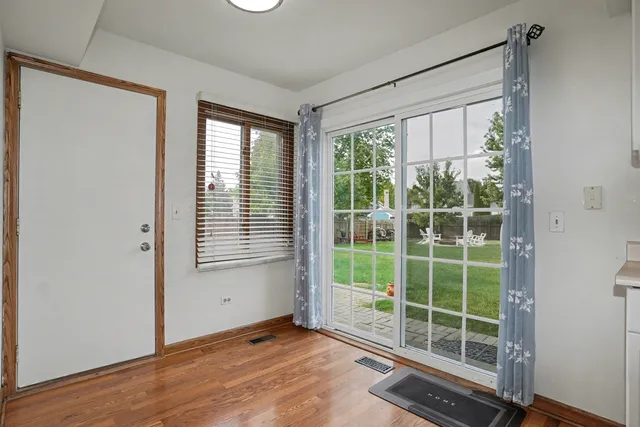 $379,900 | 1410 Misthaven Lane, Elgin, IL 60123