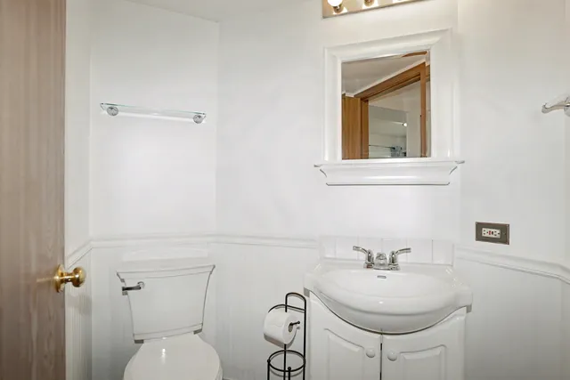 $379,900 | 1410 Misthaven Lane, Elgin, IL 60123