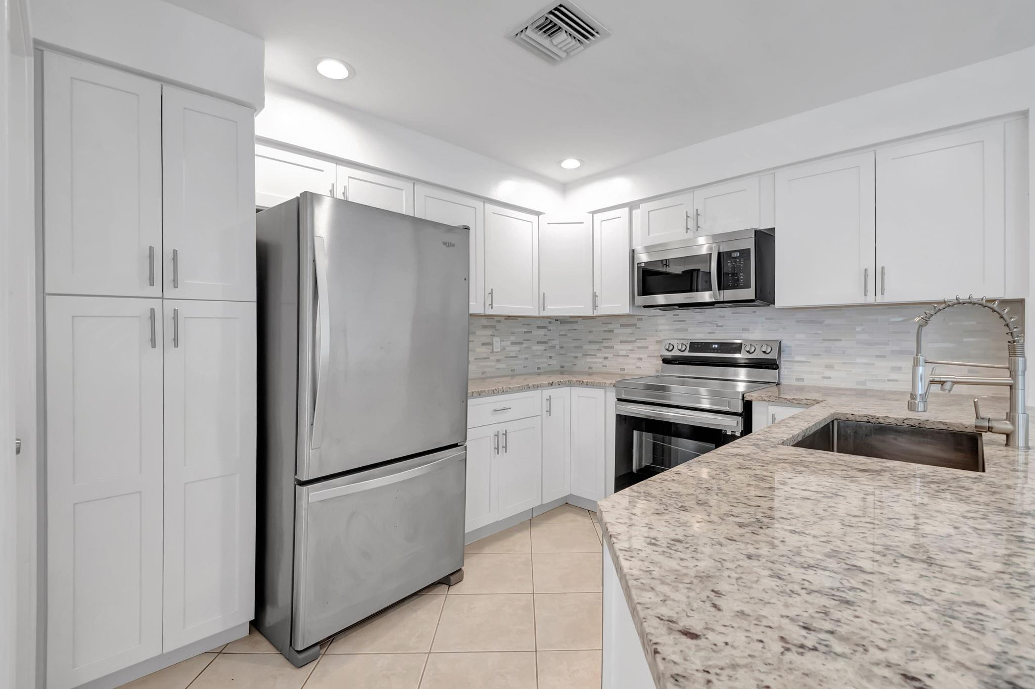 2188 Northwest 53rd Street Boca Raton, FL 33496 - Photo 18 of 80 Photo 18