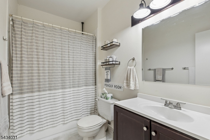 15 Wescott Road, Unit 15 Bedminster, NJ 07921 - Photo 15 of 23