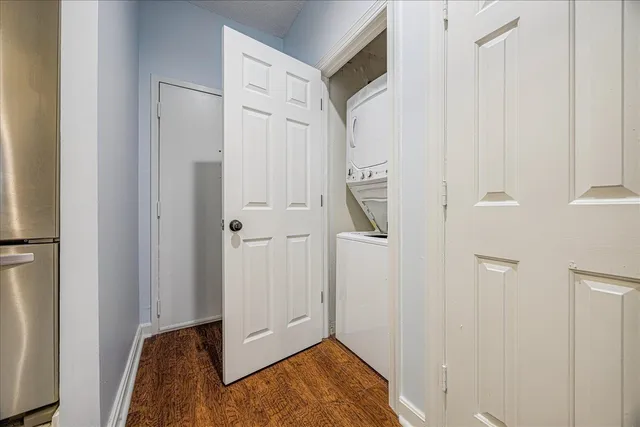 a view of room with walk in closet