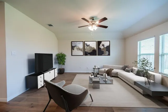 $1,850 | 413 Auburn Forest Drive, Princeton, TX 75407