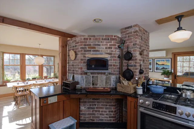 $1,345,000 | 135 Fred Houghton Road, Putney, VT 05346