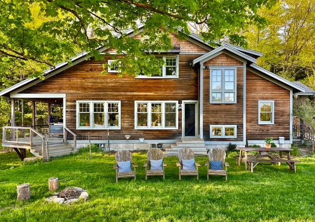 $1,345,000 | 135 Fred Houghton Road, Putney, VT 05346