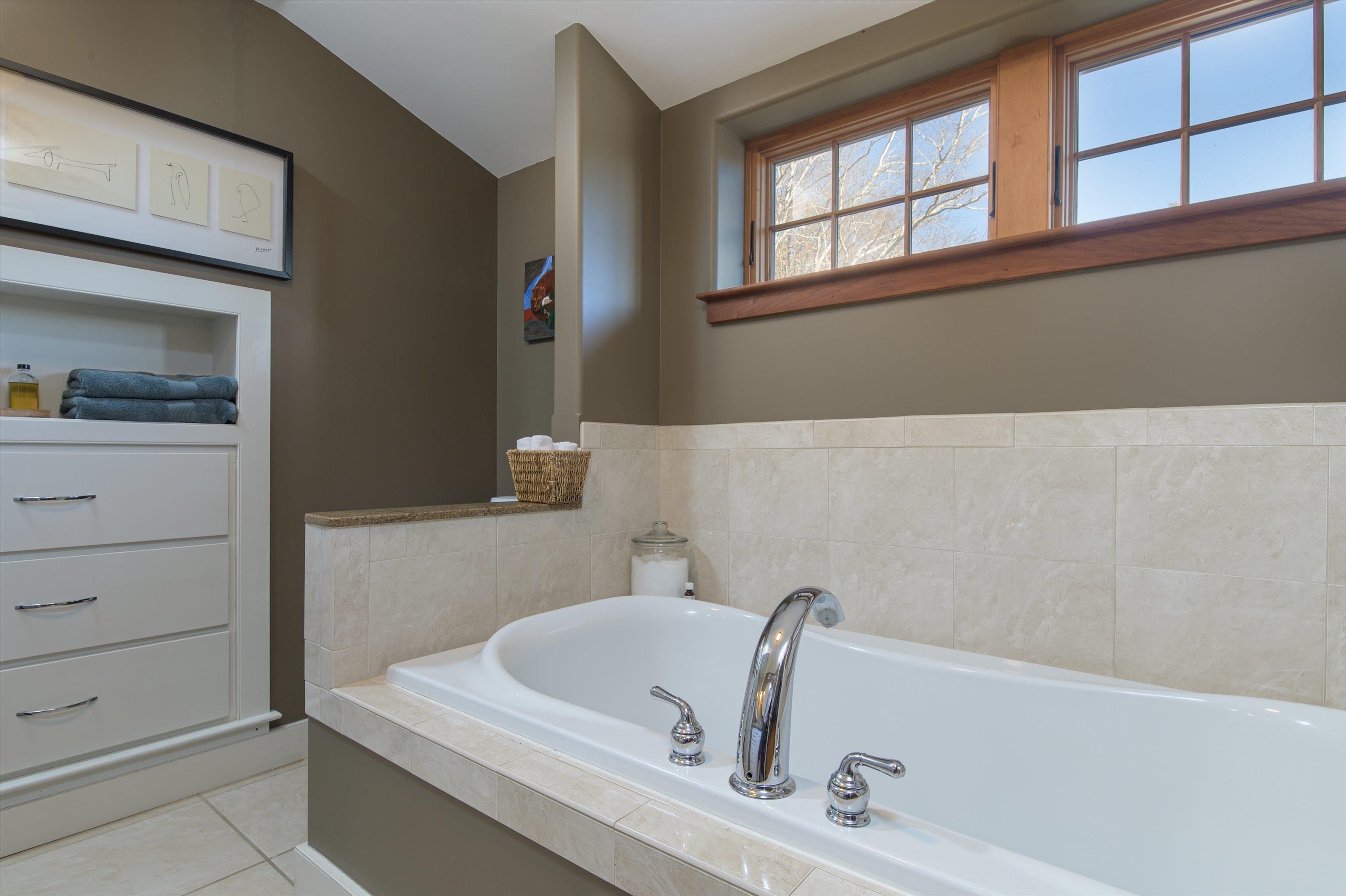 135 Fred Houghton Road Putney, VT 05346 - Photo 27 of 60