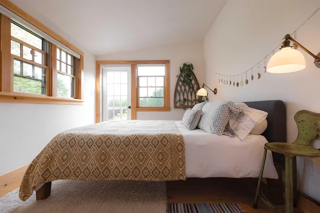 $1,345,000 | 135 Fred Houghton Road, Putney, VT 05346