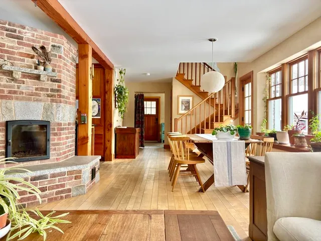 $1,345,000 | 135 Fred Houghton Road, Putney, VT 05346