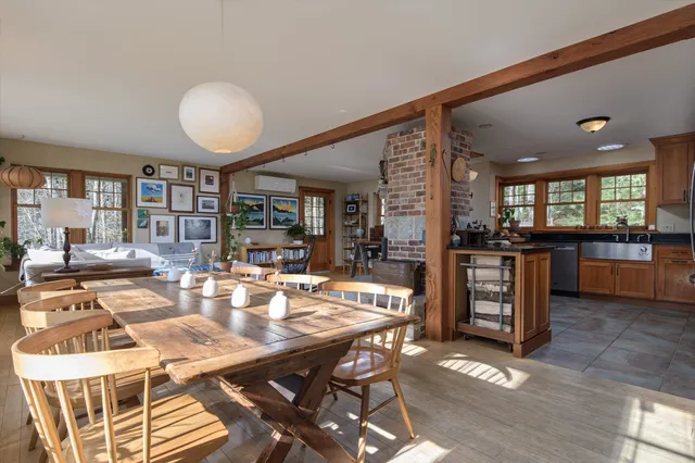 $1,345,000 | 135 Fred Houghton Road, Putney, VT 05346