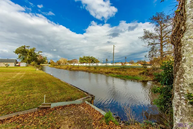 $199,000 | 1351 Dr Beatrous Road, Theriot, LA 70397