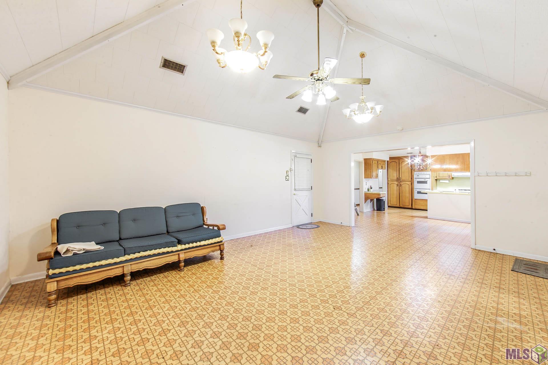 1351 Dr Beatrous Road Theriot, LA 70397 - Photo 8 of 18