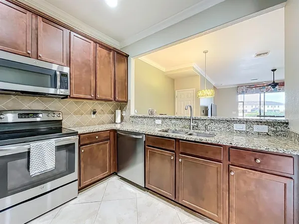 $284,500 | 20149 Lagente Circle, Venice, FL 34293