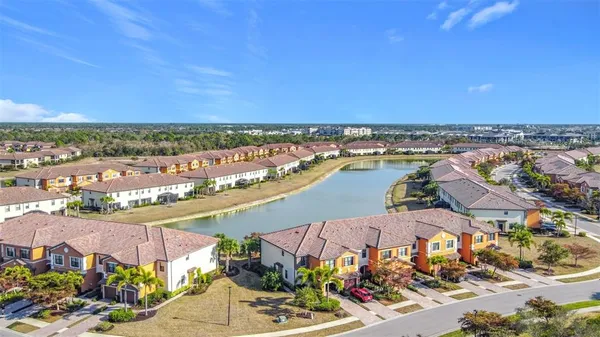 $284,500 | 20149 Lagente Circle, Venice, FL 34293