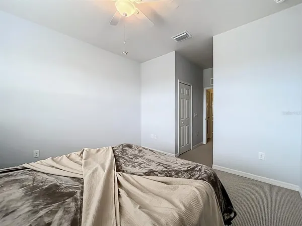 $284,500 | 20149 Lagente Circle, Venice, FL 34293