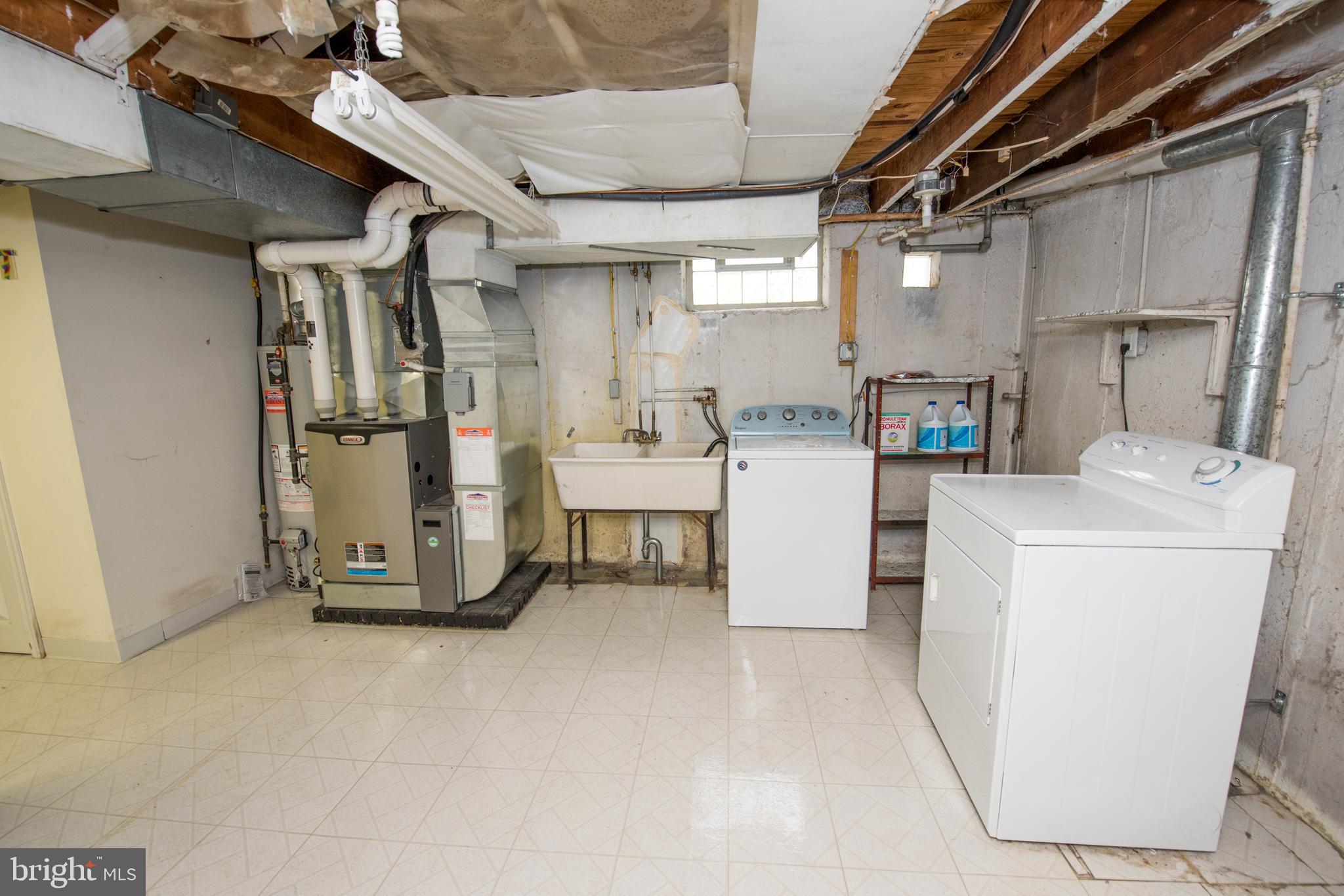 2968 Banner Road Willow Grove, PA 19090 - Photo 24 of 29 Laundry