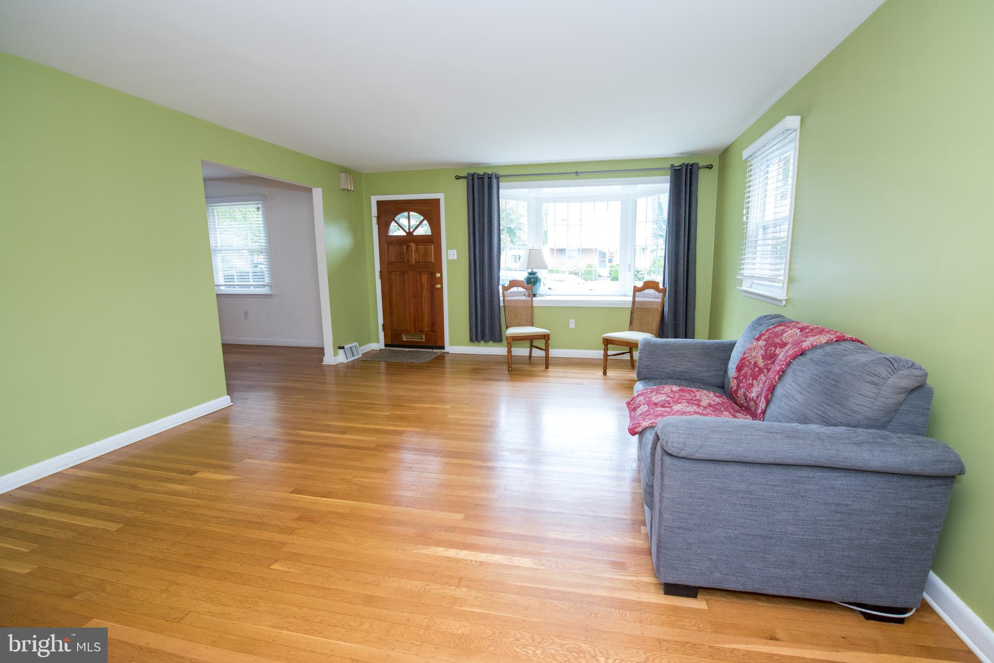 2968 Banner Road Willow Grove, PA 19090 - Photo 4 of 29 Living Room