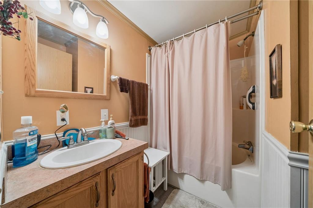 229 Birch Road Acme, PA 15610 - Photo 20 of 39