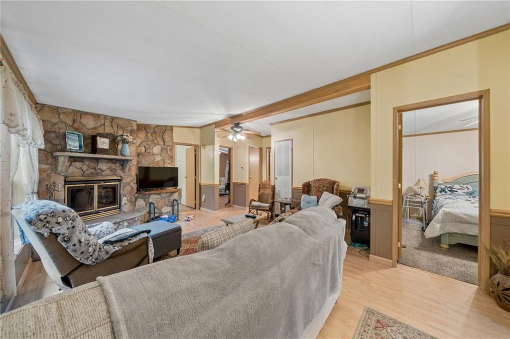 229 Birch Road Acme, PA 15610 - Photo 3 of 39