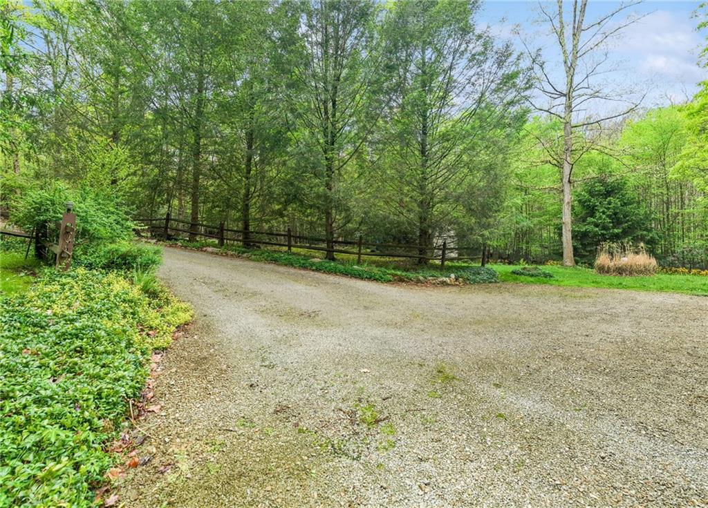 229 Birch Road Acme, PA 15610 - Photo 32 of 39