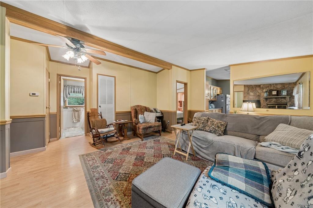 229 Birch Road Acme, PA 15610 - Photo 6 of 39