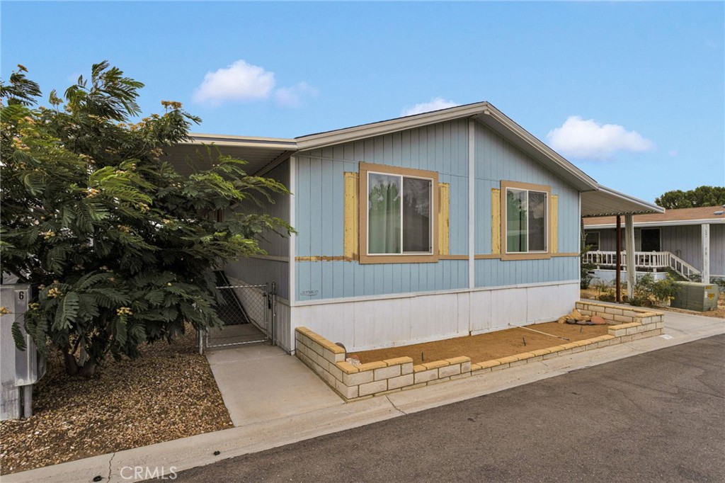 20843 Waalew Road, Unit C6 Apple Valley, CA 92307 - Photo 2 of 39