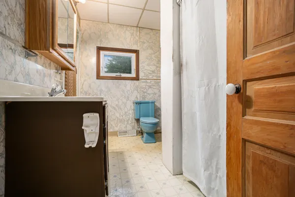 $210,000 | 110 South 2nd Street, Lawrence, MI 49064