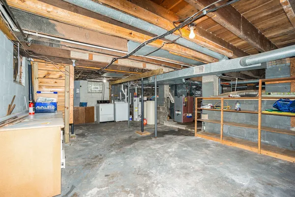 $210,000 | 110 South 2nd Street, Lawrence, MI 49064