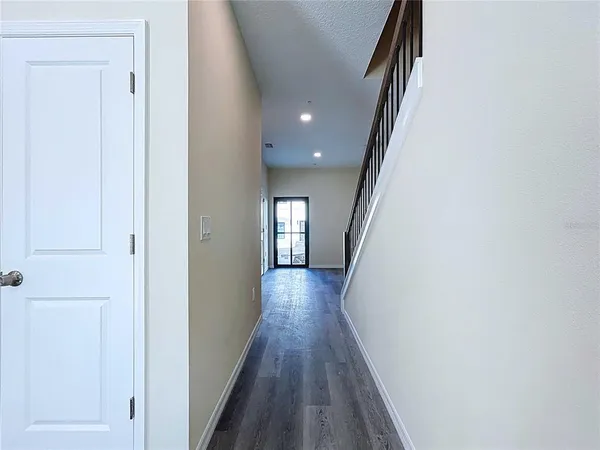 $325,000 | 4370 Cambio Gdns Court, Tampa, FL 33610