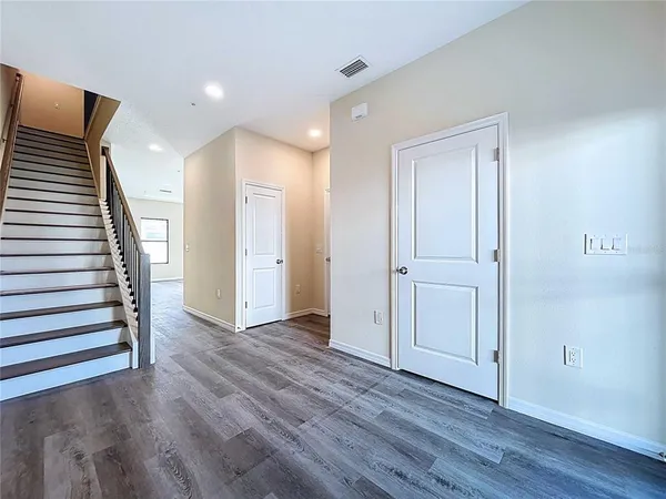 $325,000 | 4370 Cambio Gdns Court, Tampa, FL 33610