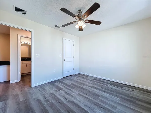 $325,000 | 4370 Cambio Gdns Court, Tampa, FL 33610