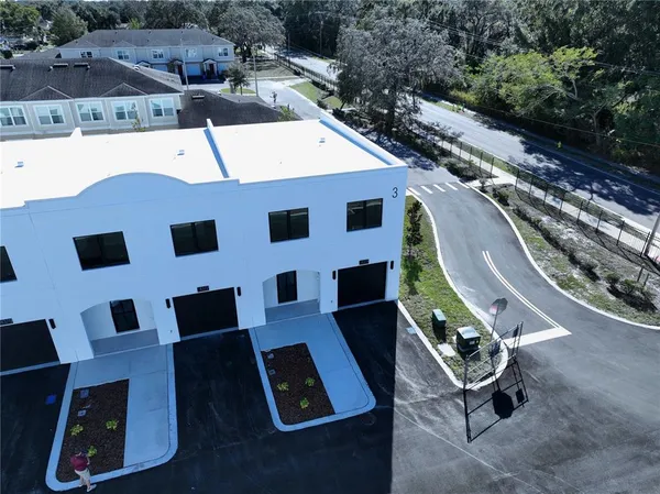 $325,000 | 4370 Cambio Gdns Court, Tampa, FL 33610