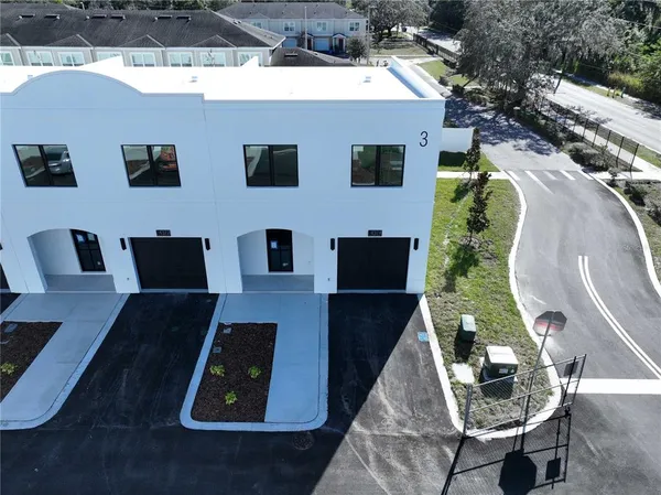 $325,000 | 4370 Cambio Gdns Court, Tampa, FL 33610