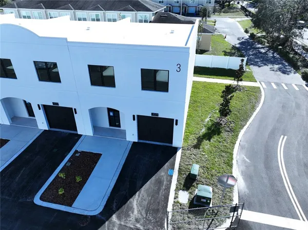 $325,000 | 4370 Cambio Gdns Court, Tampa, FL 33610