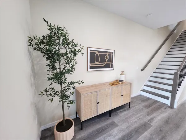 $325,000 | 4370 Cambio Gdns Court, Tampa, FL 33610