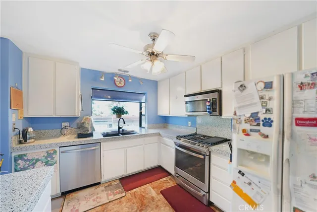 $669,999 | 22256 Caminito Mescalero, Laguna Hills, CA 92653