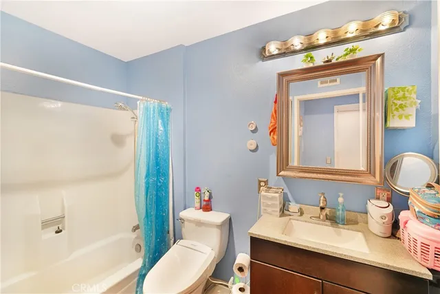 $669,999 | 22256 Caminito Mescalero, Laguna Hills, CA 92653