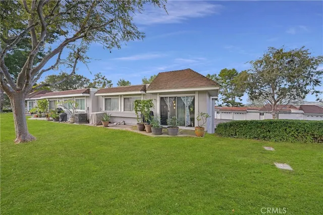 $669,999 | 22256 Caminito Mescalero, Laguna Hills, CA 92653