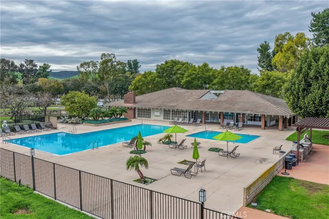 $669,999 | 22256 Caminito Mescalero, Laguna Hills, CA 92653