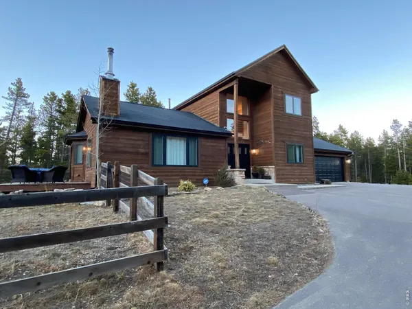 $775,000 | 28 Valley View Lane, Evergreen, CO 80439