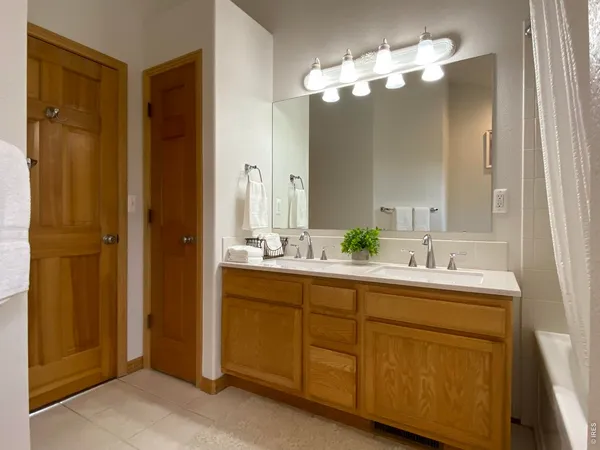 $755,000 | 28 Valley View Lane, Evergreen, CO 80439